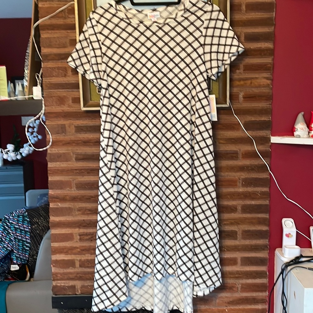 Lularoe Carly Dress NWT